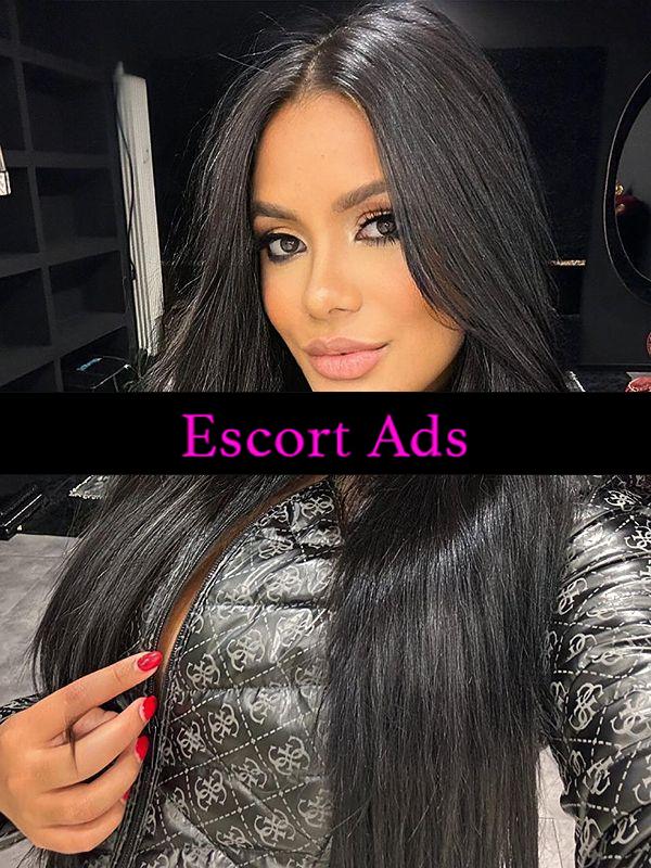 Annuncio Escort Ads - APPENA ARRIVATA LAIS curve incredibili dove perder stupendo decoltè e un bel fondoschiena.