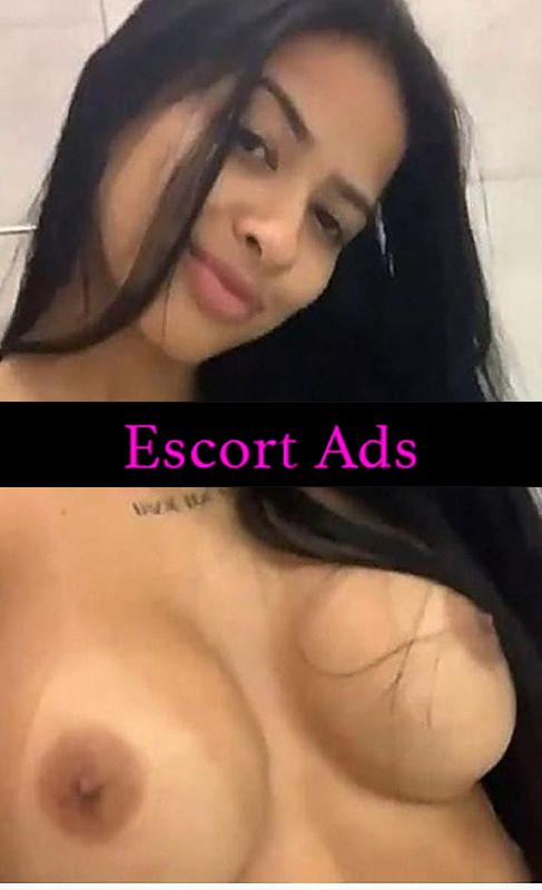 Annuncio Escort Ads - Rosy italiana  Titolo	rosy italiana titolo rosy ,italiana 19 enne ,completa lato b profondo ,venuta in boc ti delle inculate a pec0ra e delle p0mpe s