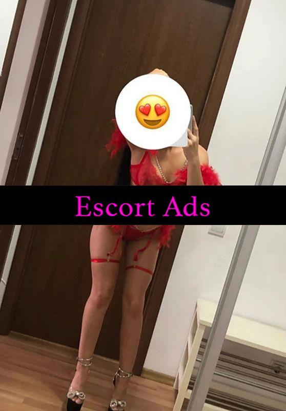 Annuncio Escort Ads - PICCOLA TROIETTA🍒((( 21 ENNE ))) ADORO ESSERE LECATA🍭 ED ESSERE 🍭LECCATA FINO A BAGNARMI..POMPINO AL NATURALE