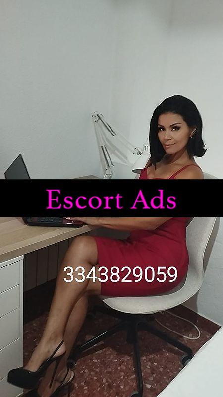 Annuncio Escort Ads - A (FOLIGNO)ARRIVO !! AMANDA AFFASCINANTE DONNA MATURA SEXY MASSAGIATRICE DOLCISSIMA E IRRESISTIBILE MERAVIGLIOSE COCCOLE TI SAPRO REGALARE EMOZIONI U