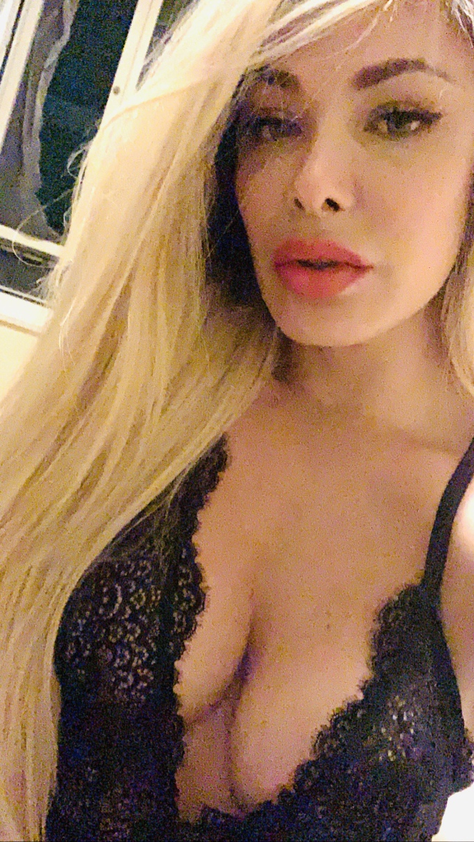 Annuncio Escort Ads - @@@ GRETA VULCANO TRANS @@@ DA ME O DA TE... CAR SX????