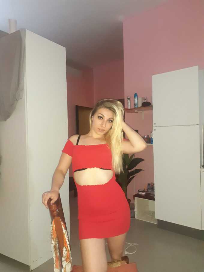 Annuncio Escort Ads - GIOVANE ALINA BELLISSIMA FIG*A ,CON CALMA, SEXY TRAVOLGENTE,i MEI PRELIMINARI sono FANTASTICI,DOLCISSIMA, SENSUALE PASSIONALE