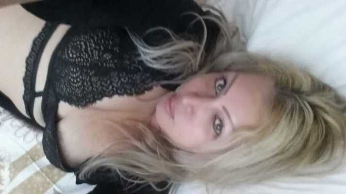 Annuncio Escort Ads - PRIMISSIMA VOLTA MAI VISTA BIONDA CON UN BEL SENO    ATTRICE XXSQUIRTING         FOTO 100%100 REALE