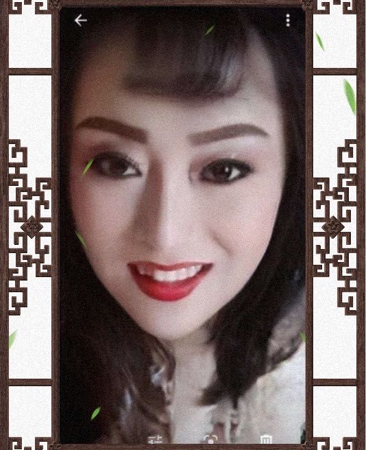 Annuncio Escort Ads -                  Un vulcano di piacere pronto a travolgerti,sono qui che ti aspetto...provami
