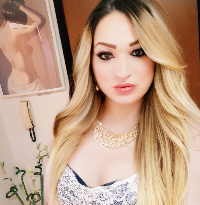 Annuncio Escort Ads - NOVITA'!!! APPENA ARRIVATA TRANSEX MOLTO FEMMINILE SUPER HOT CON UN BEL PISELLO PIENO DI CREMA... ATTIVA E PASSIVA..