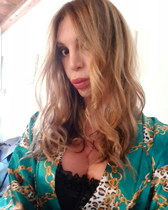 Annuncio Escort Ads - ALESSIA TRANSEX ** ATTIVA E PASSIVA*ITALIANA*DOLCE E SENSUALE*TRASGRESSIVA E PASSIONALE**