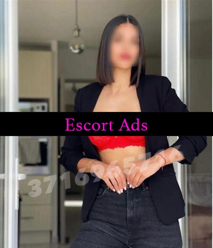 Annuncio Escort Ads - Zara Erotica prima volta in città