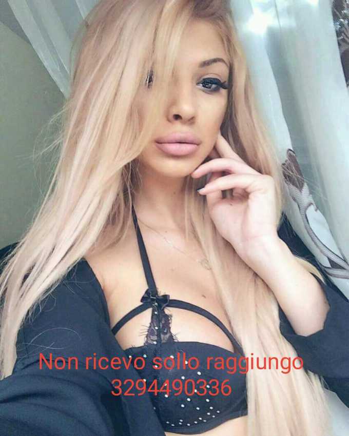 Annuncio Escort Ads -     INNA     Bionda bella   new transessuale SOLO RAGGIUNGO!