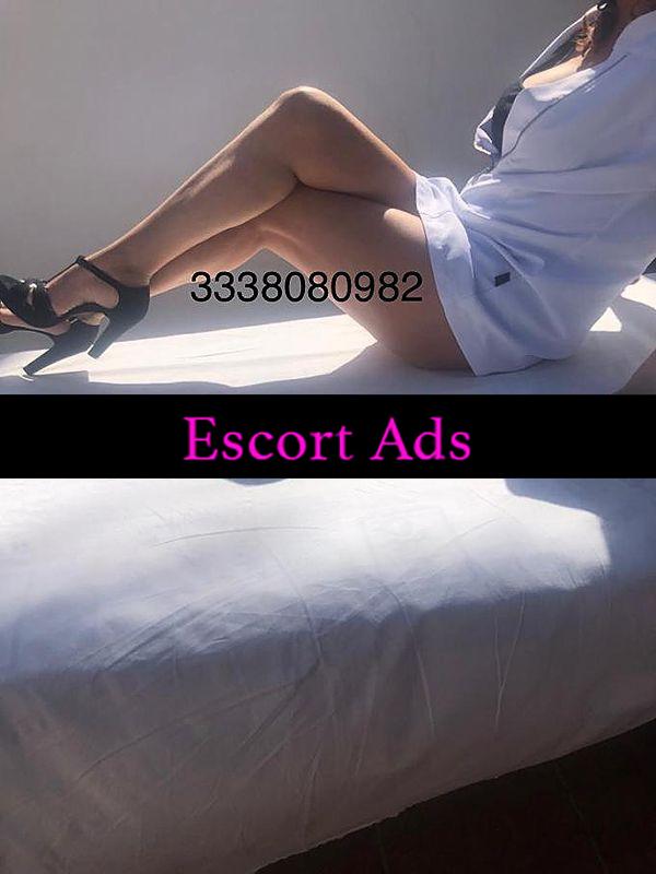 Annuncio Escort Ads - ⭕️VIMERCATE SOLO ITALIANI Elena italiana ANCHE VIDEO-TELEFONATA EROTICA 💋BELLA ESTETISTA MASSAGGIATRICE , BELLA E DAL CARATTERE PAZIENTE …SEI NEL