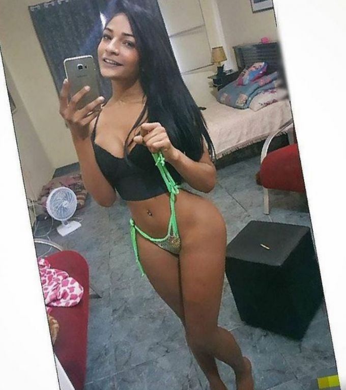 Annuncio Escort Ads - Bambolina 22 ANNI REALE 100% ( PUOI STAMPARE LE FOTO E PORTARLE e VEDRAI CHE SONO IO ) Sono nuova qui .. mi chiamo TALIKA e sono molto calda