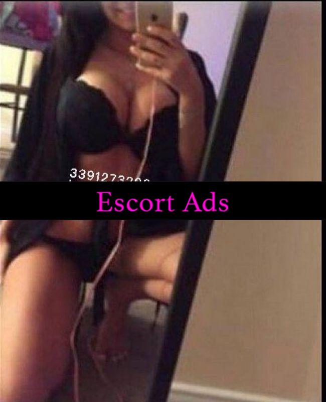 Annuncio Escort Ads - BELLISSIMA MORA COME NELLE FOTO SEXY E DISPONIBILE >>>LATO B DA URLO,PRELIMINARI AL NATURALE.