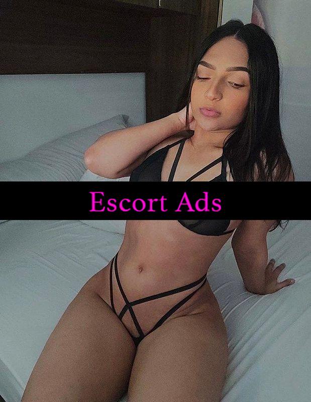 Annuncio Escort Ads - Ciao mi chiamo Alice, sono una ragazza nuova in città.