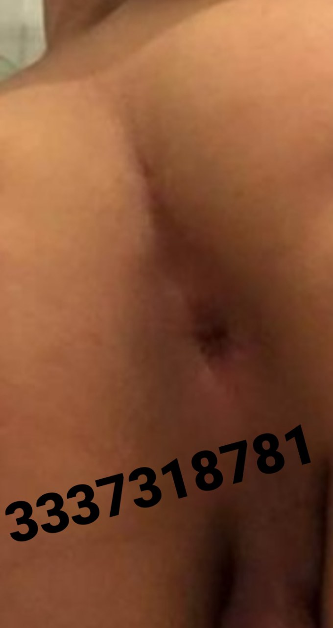 Annuncio Escort Ads - amico ???? NIKY SUPER TRANS CALIBRO 22 UNICA ???????????? ATTIVISSIMA E PASSIVA!!! PORCA PIENA DI LATTE????????????