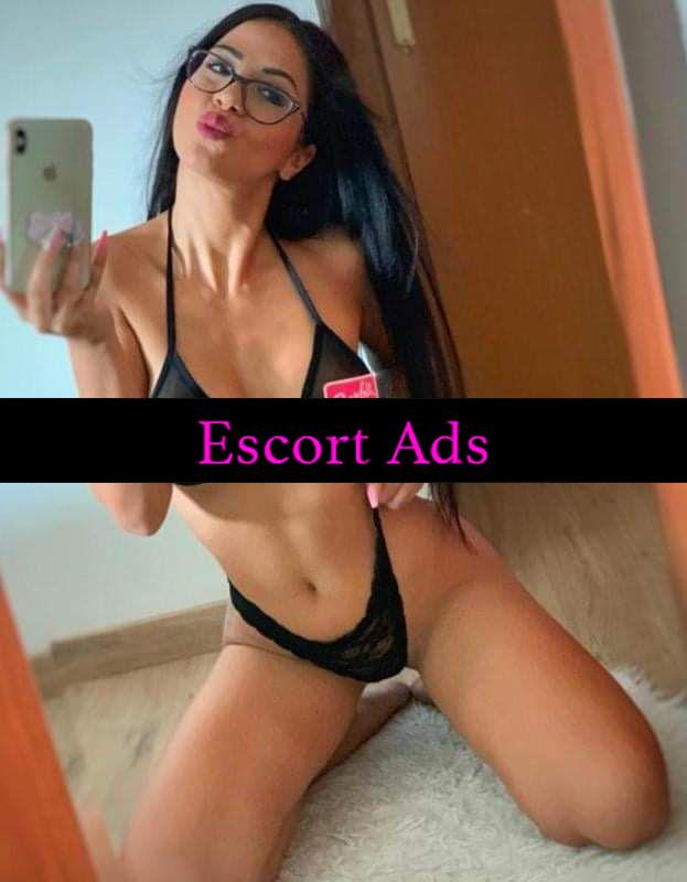 Annuncio Escort Ads - ANCONA 🇮🇹..Spettacolare ... Studentessa Italiana sono Michelina25.anni foto realissime❤️