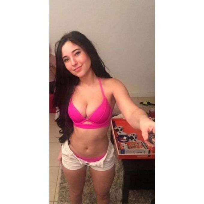 Annuncio Escort Ads - APPENA ARRIVATA A PORTOGRUARO!!! INSUPERABILE NEL POMPINO PROFONDO E BAGNATO... LA REGINA DEL MASSAGGIO! TUTTO CON CALMA