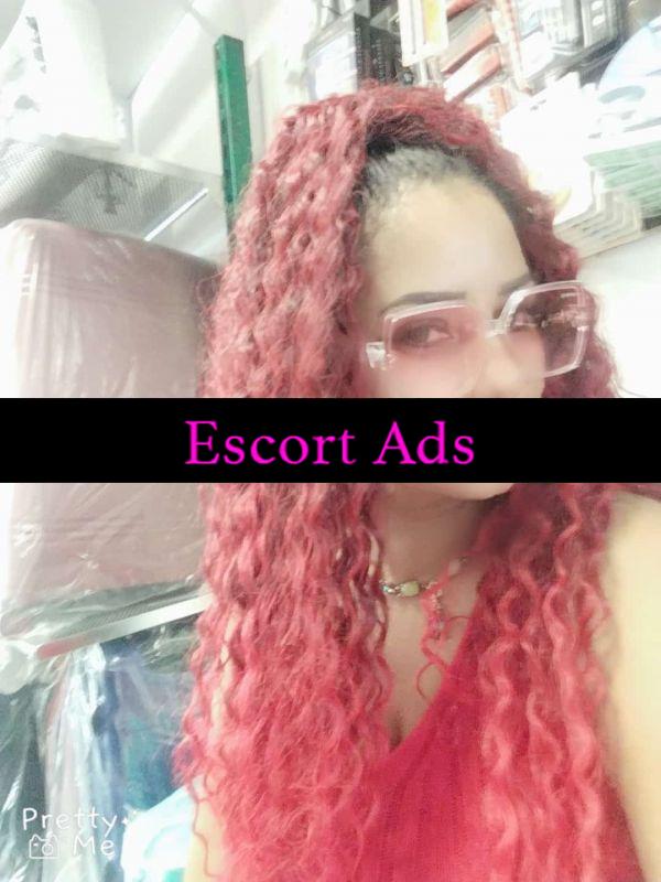 Annuncio Escort Ads - Bomba sexi foto reale.. sensuele con belle curve🍑 Tua pompinara preferita 🤤 brava un tutto sensi relax grande Qualita .......