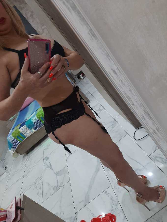 Annuncio Escort Ads - ATENZIONE PRIMISIMA VOLTA LA CONDESA DEL POMPINO CON INGOIO BELLISSIMA BOMBA SEXI, UN VERO SPETTACOLO MOLTO DOLCE E COMPLE