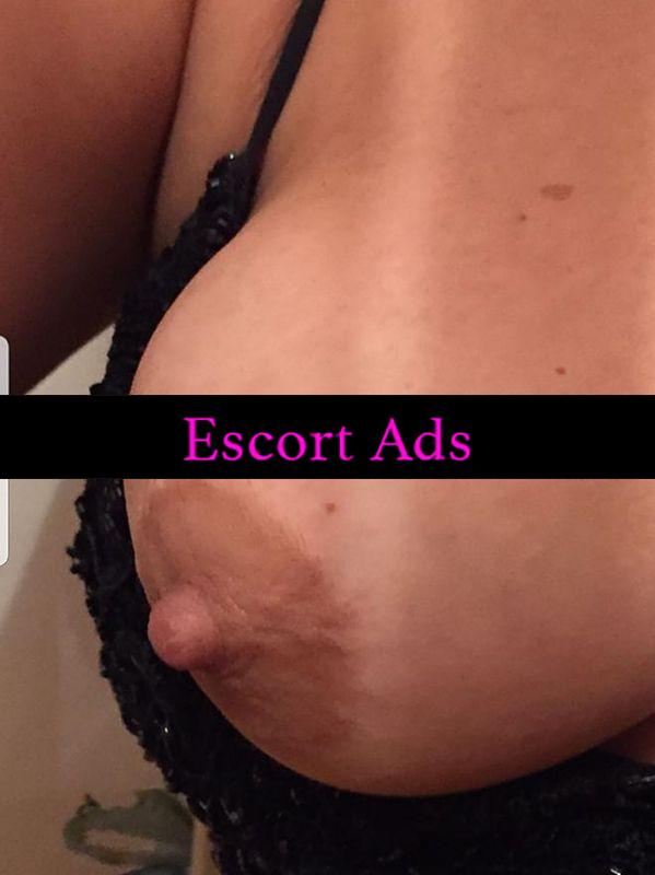 Annuncio Escort Ads - A NOVOLI💜Paola milf italiana doc 💜femmina sensuale milf intrigante alto livello ambiente pulito riservato e massi