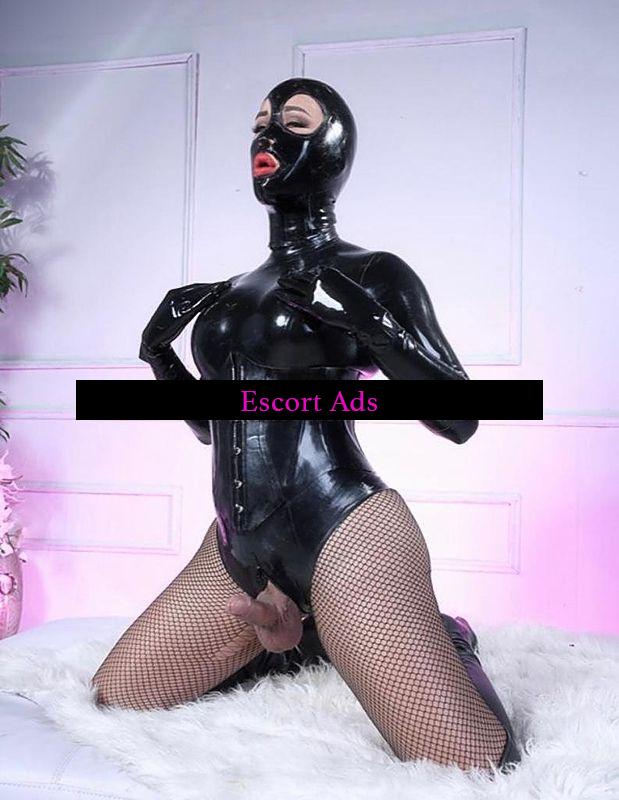 Annuncio Escort Ads - CIVITAVECCHIA🌟 Trans Michela TOTALBODY massaggi relax SPECIALITÀ corpo a corpo con nudo integrale erotico sensuale grande Sorpresa sesso sfrena