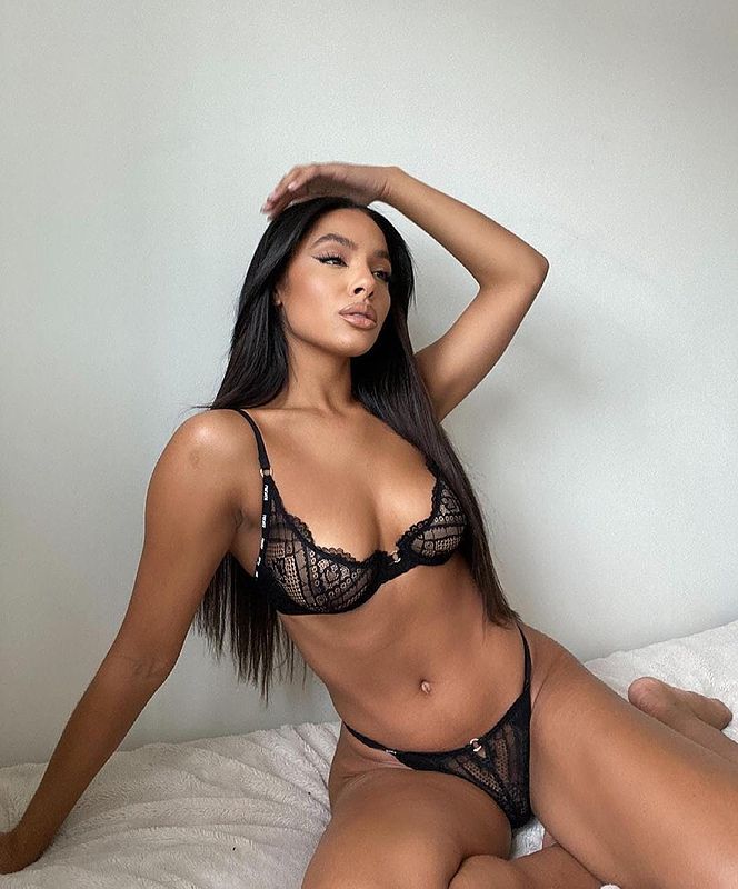 Annuncio Escort Ads - BELLISSIMA RAGAZZA APPENA ARRIVATA A MILANO VANESSA SUPER COMPLETA ANCHE DA TE !!!CHIAMAMI       