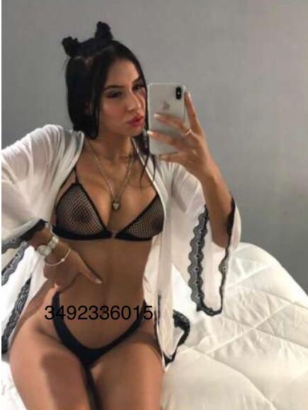 Annuncio Escort Ads - APPENA ARRIVATA A FOGGIA GIOVANISSIMA UNA VERA BAMBOLINA UN SOGNO AD OCCHI APERTI SEXY DA IMPAZZIRE