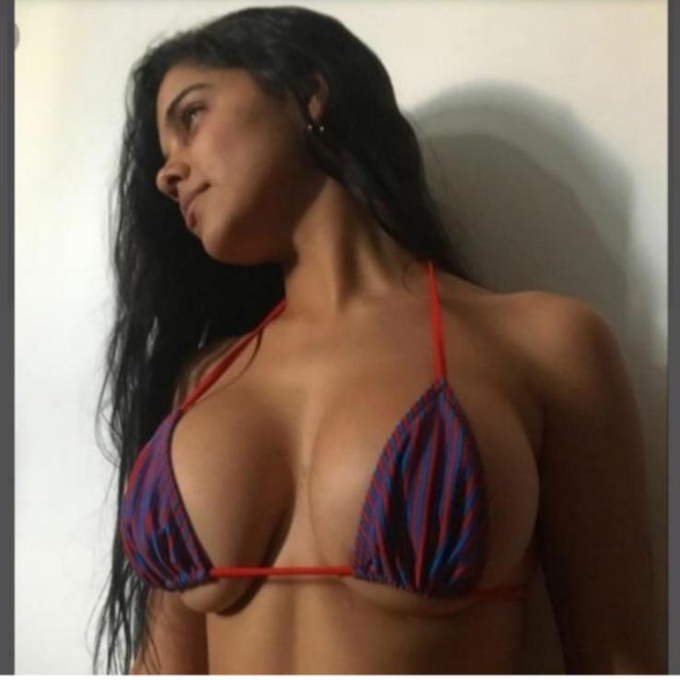Annuncio Escort Ads - DANIELA      BELLISSIMA COLOMBIANA     DOLCE COMPLETISSIMA  SENZA TAB
