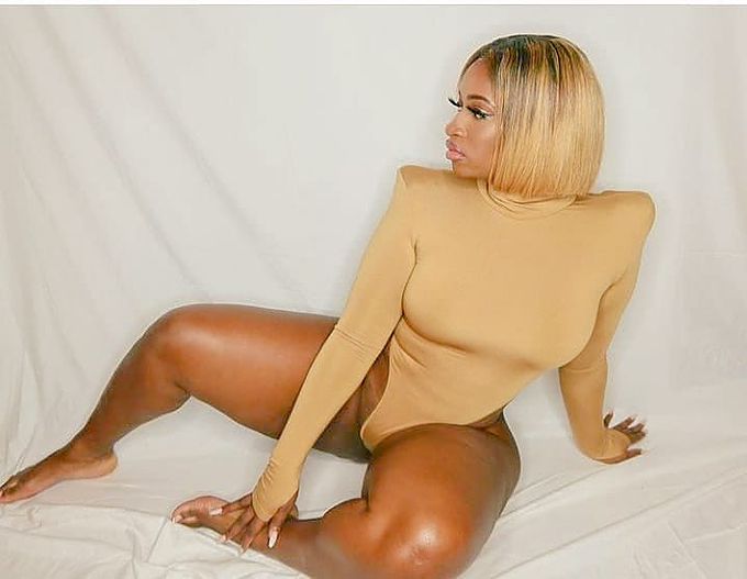 Annuncio Escort Ads - APPENA ARRIVATA PER UOMINI D CLASSE