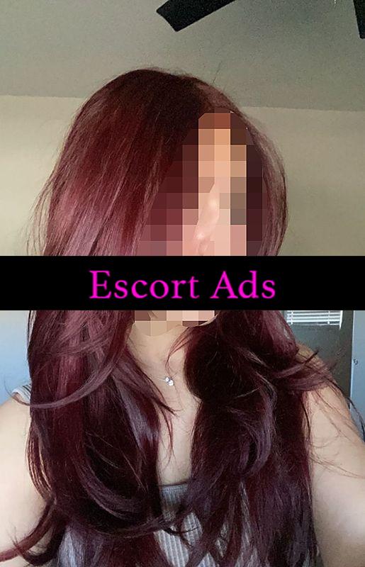 Annuncio Escort Ads - APPENA ARRIVATA FOTO 💯%REALE 📷💦FIGA ZUCCOSA DA LECCARE POMPINO AL NATURALE,👅TE SUCCHIO BENE BENE 🫦🫦SPLOSIVA