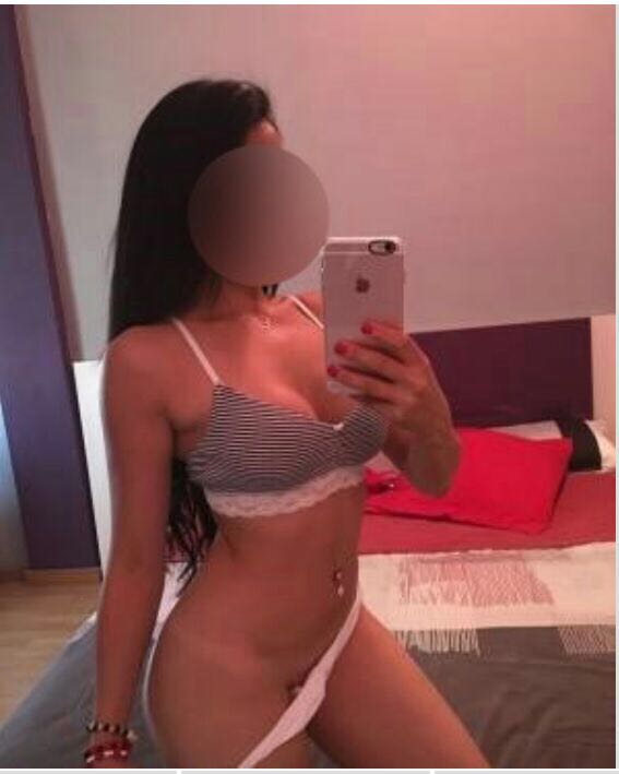 Annuncio Escort Ads - ZOCOLINA SENZA LIMITI .VERA PORCELLINA SENSUALE AFFASCINANTE AMANTE DEL PRELIMINARE POMPINO SENZA FRETTA CON LA MIA LINGUA TI FARO IMPAZZIRE