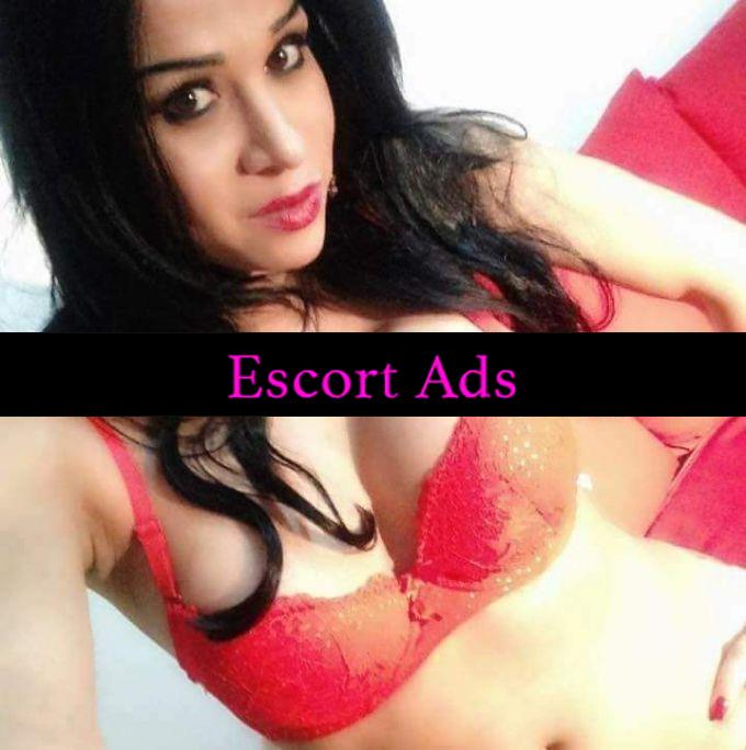Annuncio Escort Ads - A MARINA DI MONTEMARCIANO! BEATRICE TRANS ( TOP TRANS ) =COMPLETA ATTIVA E PASSIVA = CORPO MOZZAFIATO DA GUSTARE (Educata e Femminile) foto 100% REALI