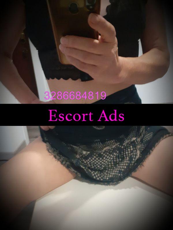 Annuncio Escort Ads - SABRINA ITALIANA 47 ANNI.A CAMERLATA  SOLO PER DISTINTI ED EDUCATI ITALIANI. VI ASPETTO IN AMBIENTE PULITO E DISCRETO