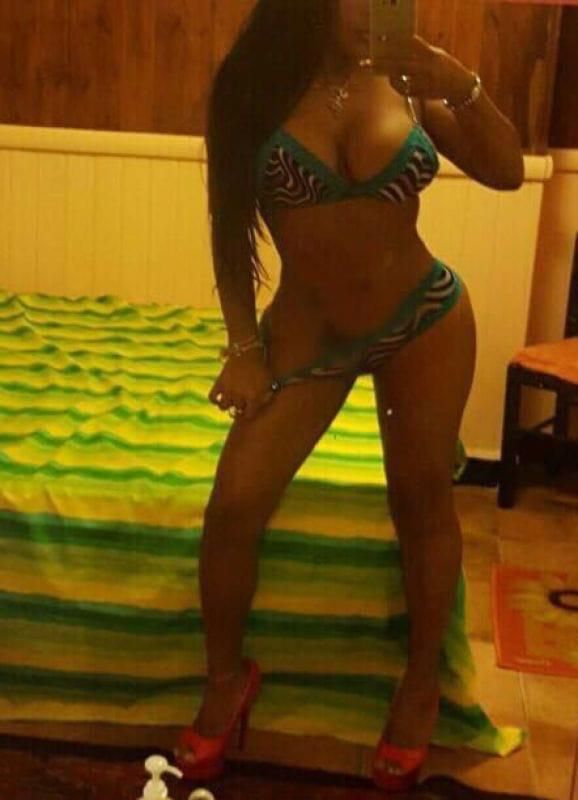 Annuncio Escort Ads - PRIMISIMA VOLTA A FANO yanet massaggi spettacolare (gola profondissima)= 69,orale scoperto, scopami affascinante