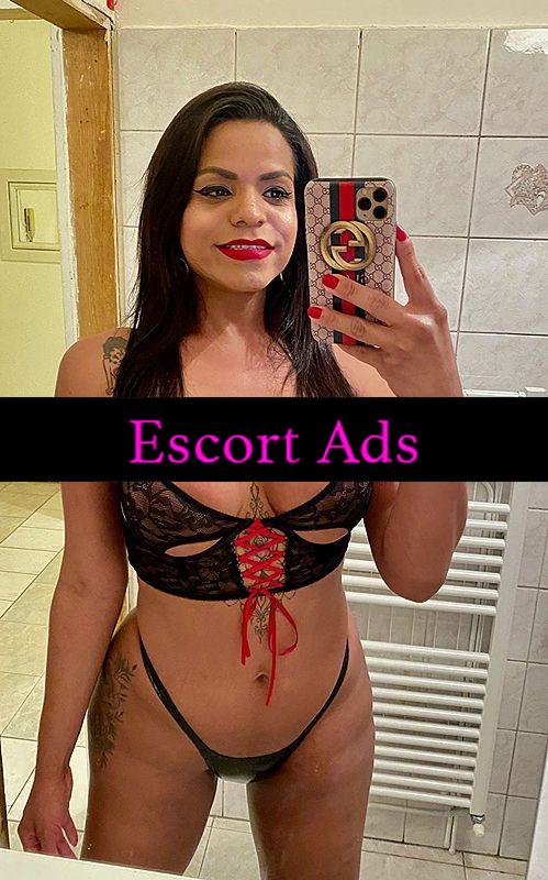 Annuncio Escort Ads - ALBIANO MAGRA....NEWS⛔👅🍌🐷SUPER PORCA 💦BRUNA TRANS, 🔥IL FUOCO DEL BRASILE PER VOI!!🇧🇷