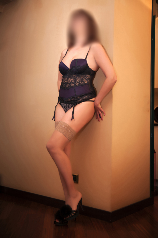Annuncio Escort Ads - Nena DONNA MATURA APENA ARRIVATA.... SONO COMPLETISSIMA SEXY DOLCE 100% REALE DISPONIBILISSIMA TI ASPETTO PER FARTI DIVERTIRE