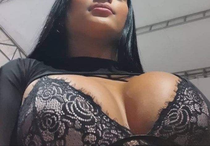 Annuncio Escort Ads - NEW NEW CAROLINA PRIMA VOLTA %REALE FIGA SUCCOSA DA LECCARE - 69 E TETTONA NATURALE MASSAGGIO PROSTATICO..