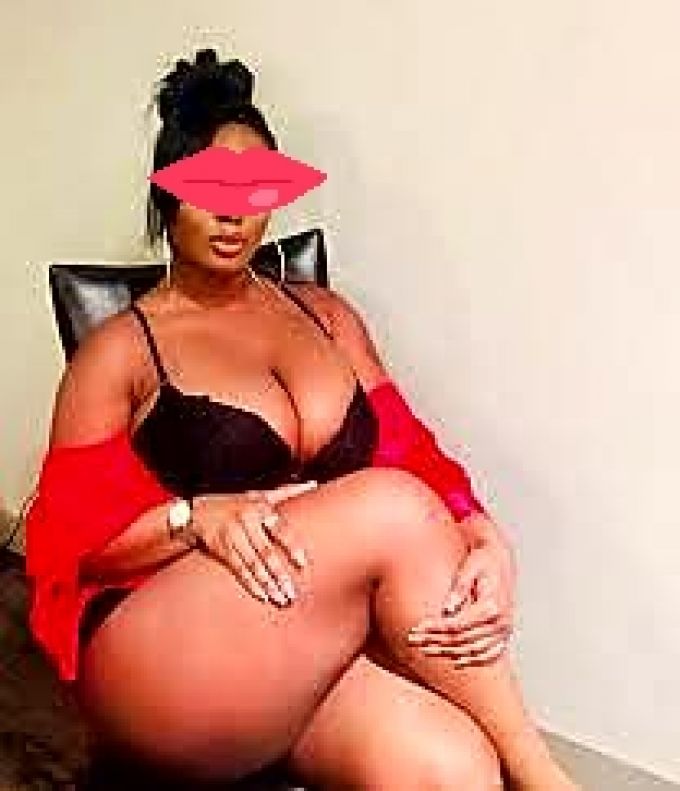Annuncio Escort Ads - APPENA ARRIVATA, IL TUO DESIDERIO ESTIVO, CHE SI VOLE SPALMARE TUTTA DI CREMA    ....ME LA METTI TU