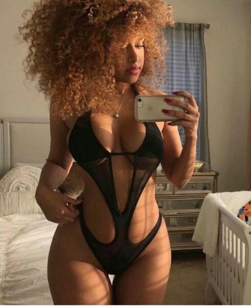 Annuncio Escort Ads - PRIMA VOLTA ***** AMANDA ****     100% COMPLETISSIMA 100% REALE      TUTTO COMPRESO! LATO B - MASSAGGIO EROTICO - PRELIMINARI NATURALI