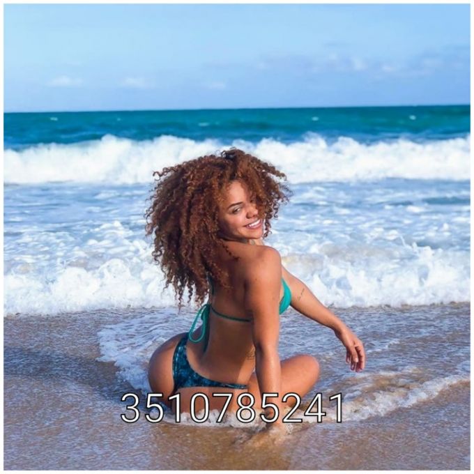 Annuncio Escort Ads - PICCOLINA TROIETTA ADORO SUCCHIARE CON LA MIA CALDA BOCCA ED ESSERE LECCATA FINO A BAGNARMI e farti venir pi