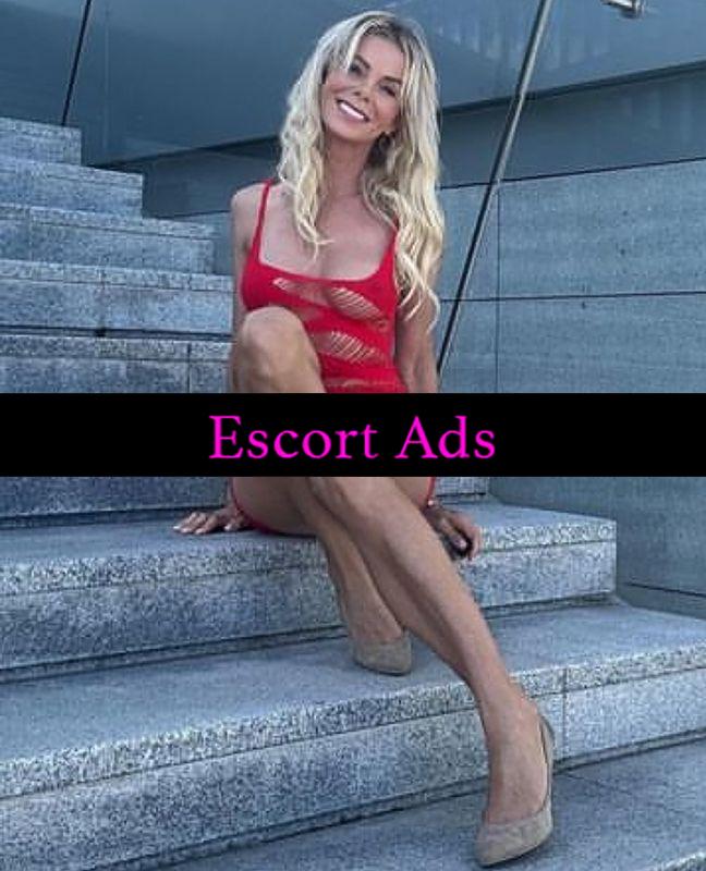 Annuncio Escort Ads - Suzy prima volte in citta