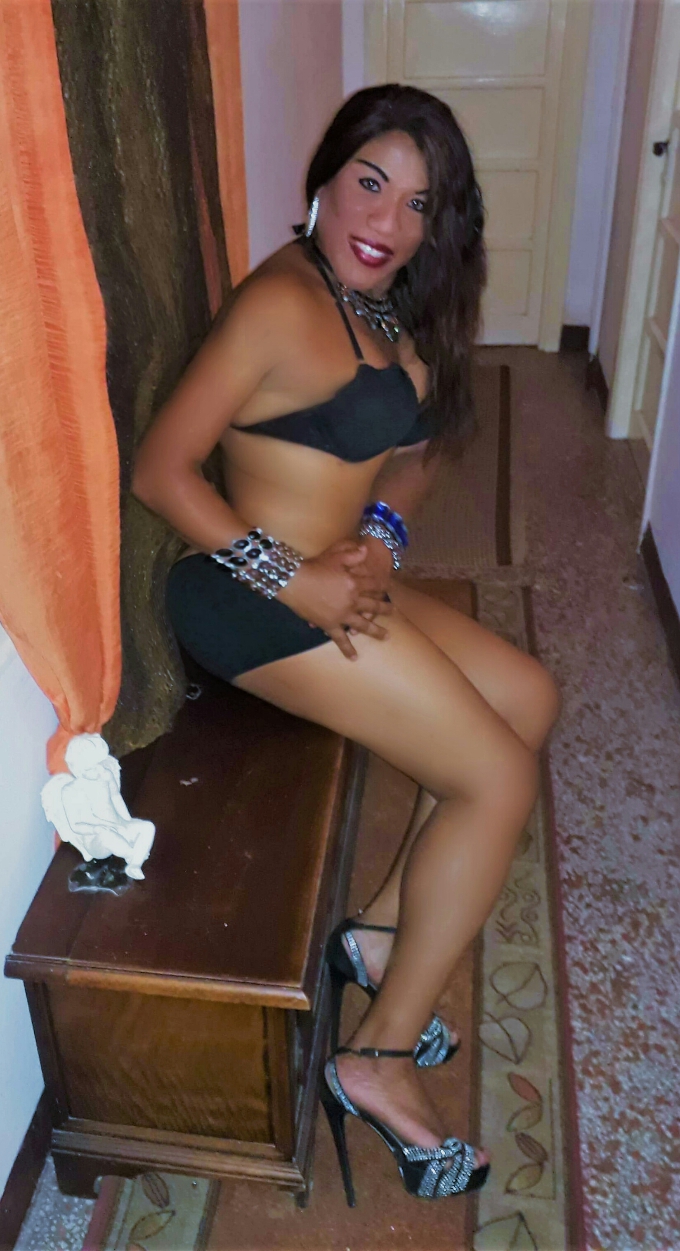Annuncio Escort Ads - VERONA LOREN TRANS , DISPONIBILISSIMA IN TUTTE LE POSIZIONI !!!ATTIVA E PASSIVA!!! CON UN FONDO SCHIENA MOZZAFIATO E BELLISSIMA SORPRESA SEMPRE CARIC