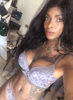 Annuncio Escort Ads - NEW..PERLA una splendida Trans di 26 anni (brasiliana)...appena arrivata...completissima, 22cm di banana attiva anche passiva fino tardi