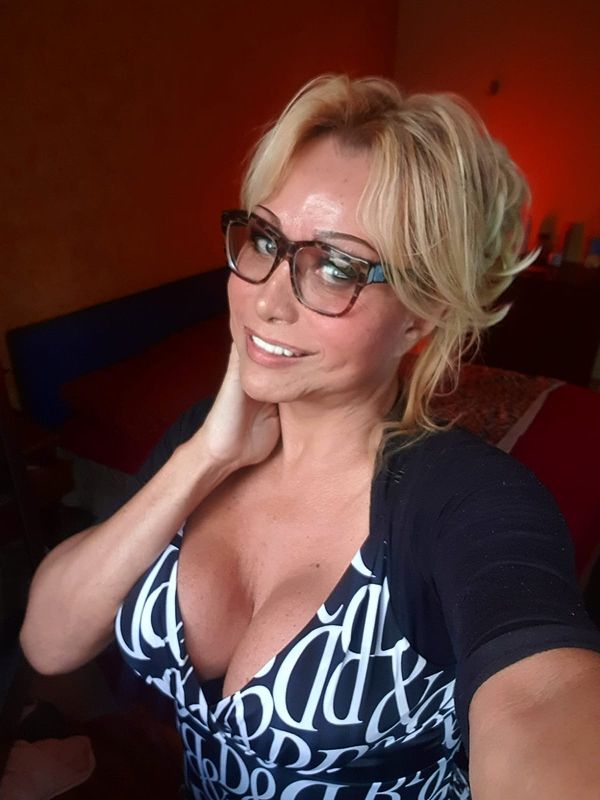 Annuncio Escort Ads - APPENA ARRIVATA IN ZONA PRISCILLA STUPENDA TRANS?BELLEZZA DA COPERTINA